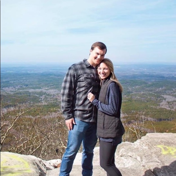 Meet your Posher, Hannah - Picture 1 of 1